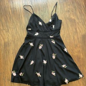 NWT Francesca’s Dress-Small